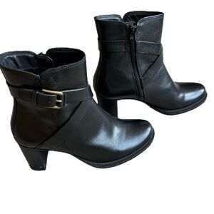 ECCO Saunter Black Leather Belted Moto Ankle Boot Bootie Size 6 EU size 37